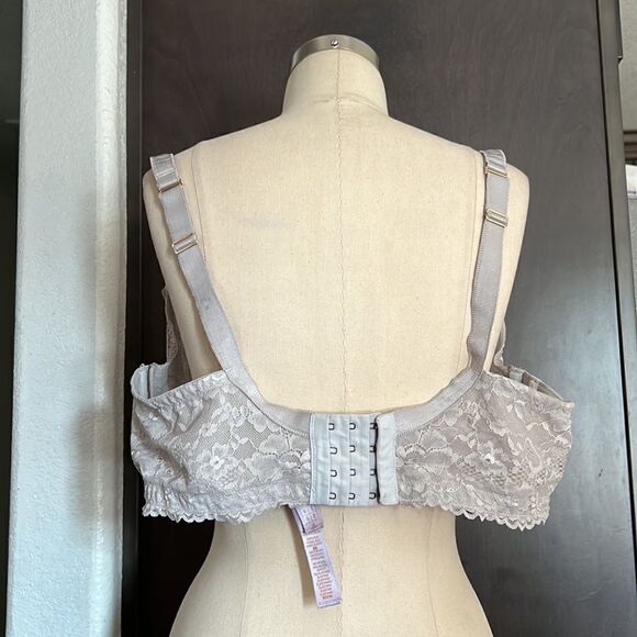 Savage X Fenty Floral Lace Unlined Bra  plus size bra Sz-42DD - Picture 4 of 11